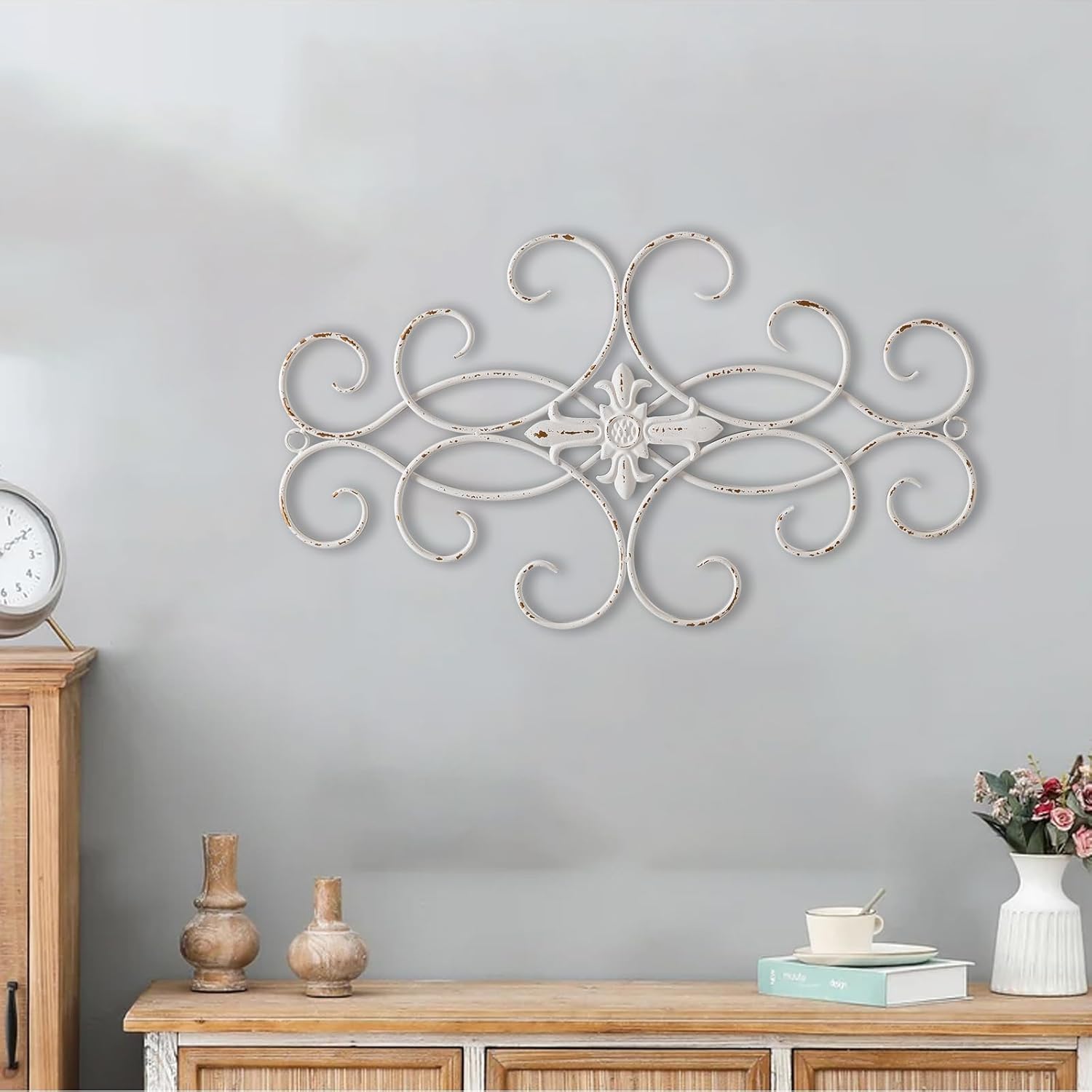 Sintosin Vintage Large Distressed White Wrought Iron Wall Decor 32" x 18", Hanging Antique Metal Wall Art Decor for Living Room, Rustic Scroll Wall Decor Outdoor Indoor, Vertical and Horizontal