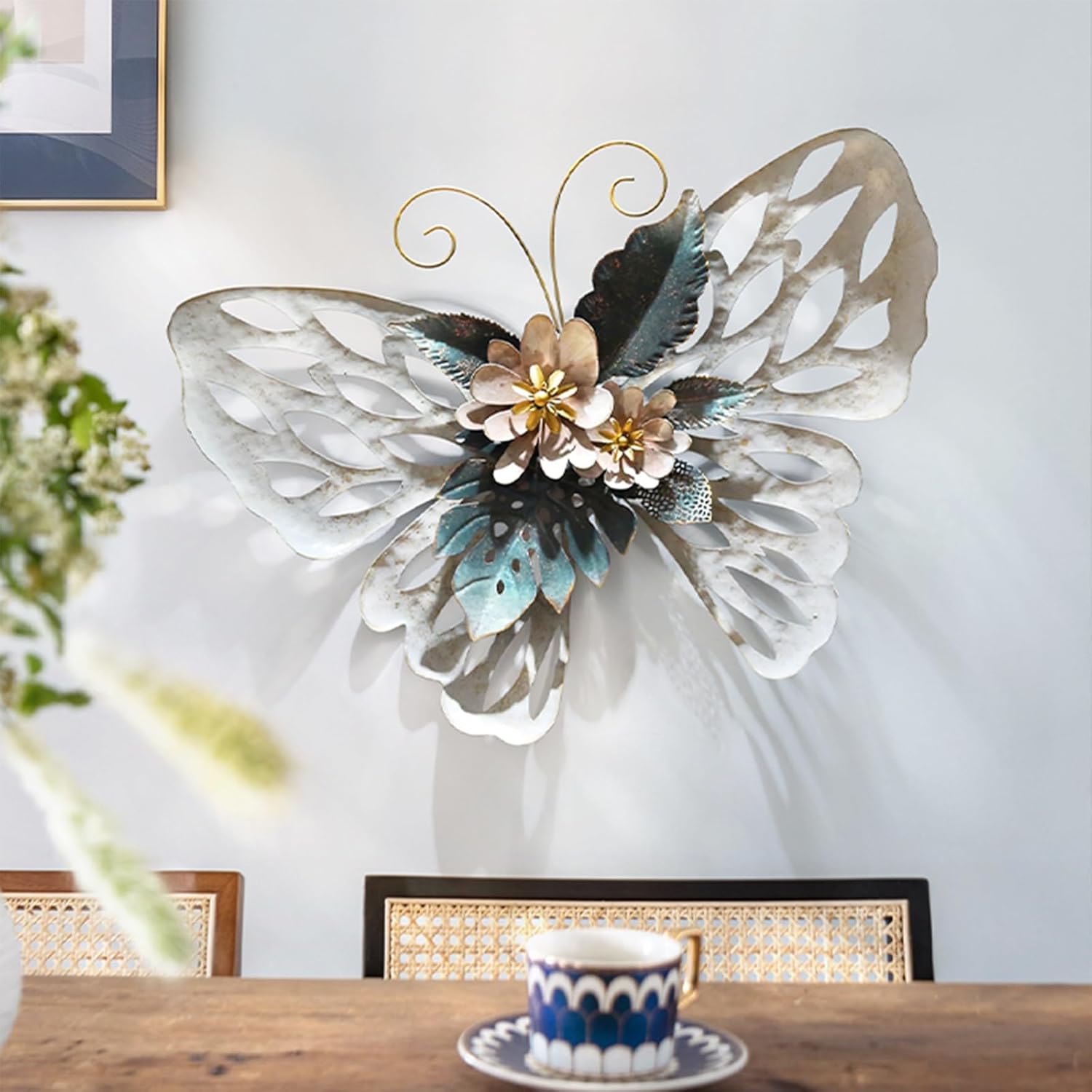 3D Wall Art Decor, Boho Metal Wall Decoration, Retro Distressed Craftsmanship, Butterfly Hanging Mural, Iron Flowers Plant Wall Decor for Living Room Entrance Office(B)