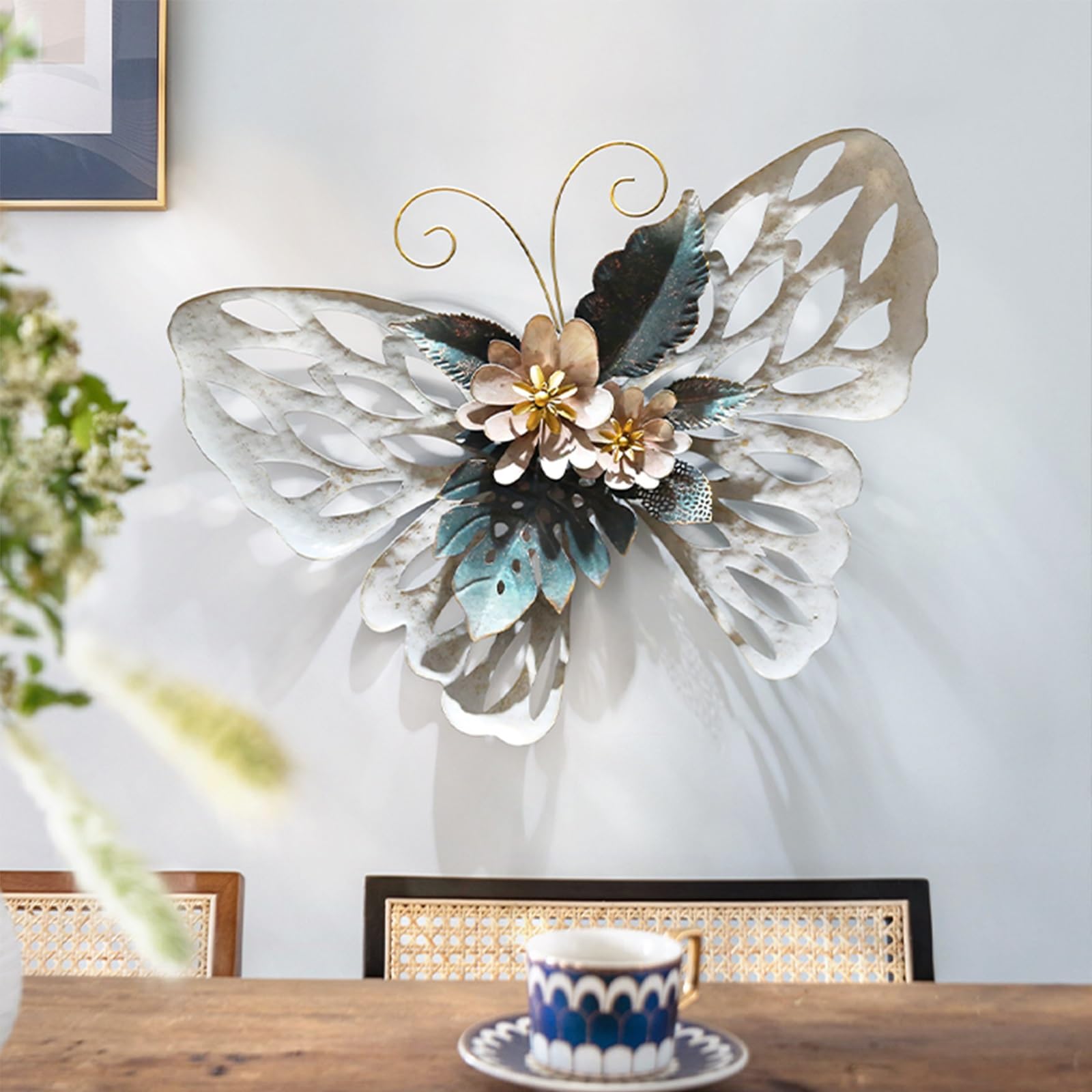 3D Wall Art Decor, Boho Metal Wall Decoration, Retro Distressed Craftsmanship, Butterfly Hanging Mural, Iron Flowers Plant Wall Decor for Living Room Entrance Office(B)
