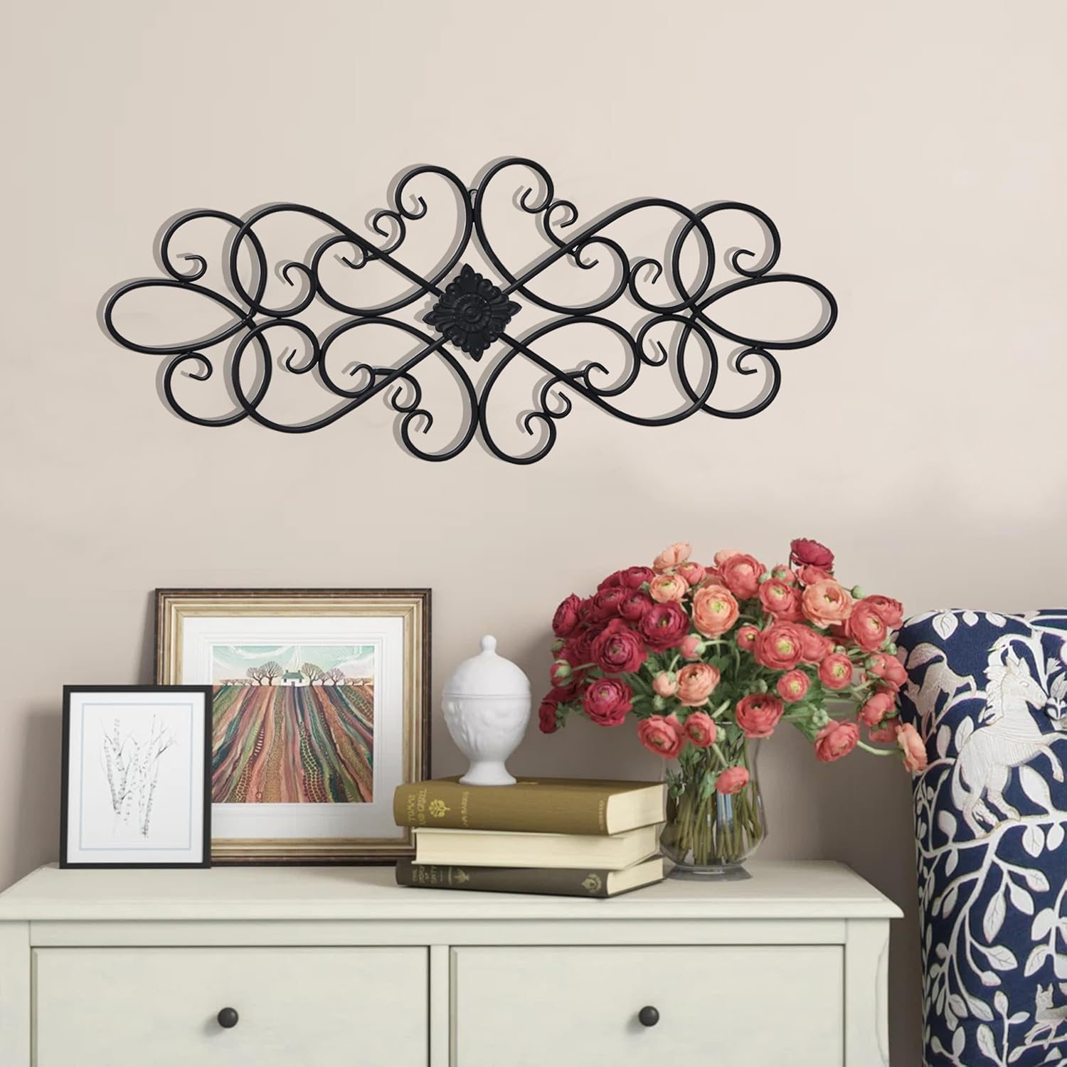 Sintosin Black Wrought Iron Wall Decor 32" x 13", Hanging Flower Scroll Metal Wall Art Decor, Living Room Wall Decor, Vintage House Decorations for Indoor Outdoor Fireplace Bedroom